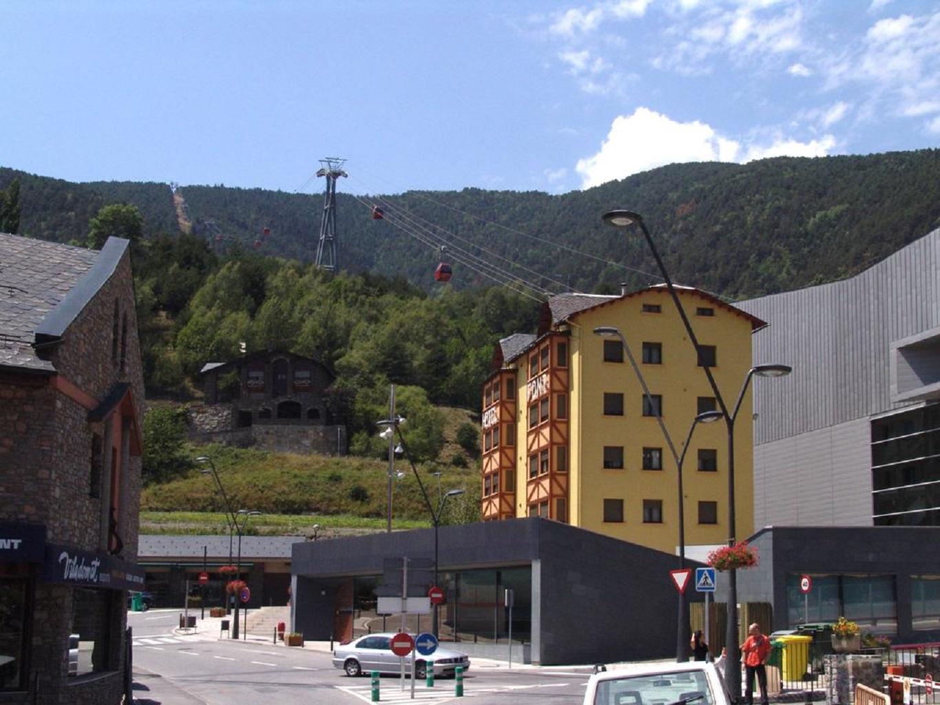 Font Andorra Hostel La Massana Zewnętrze zdjęcie