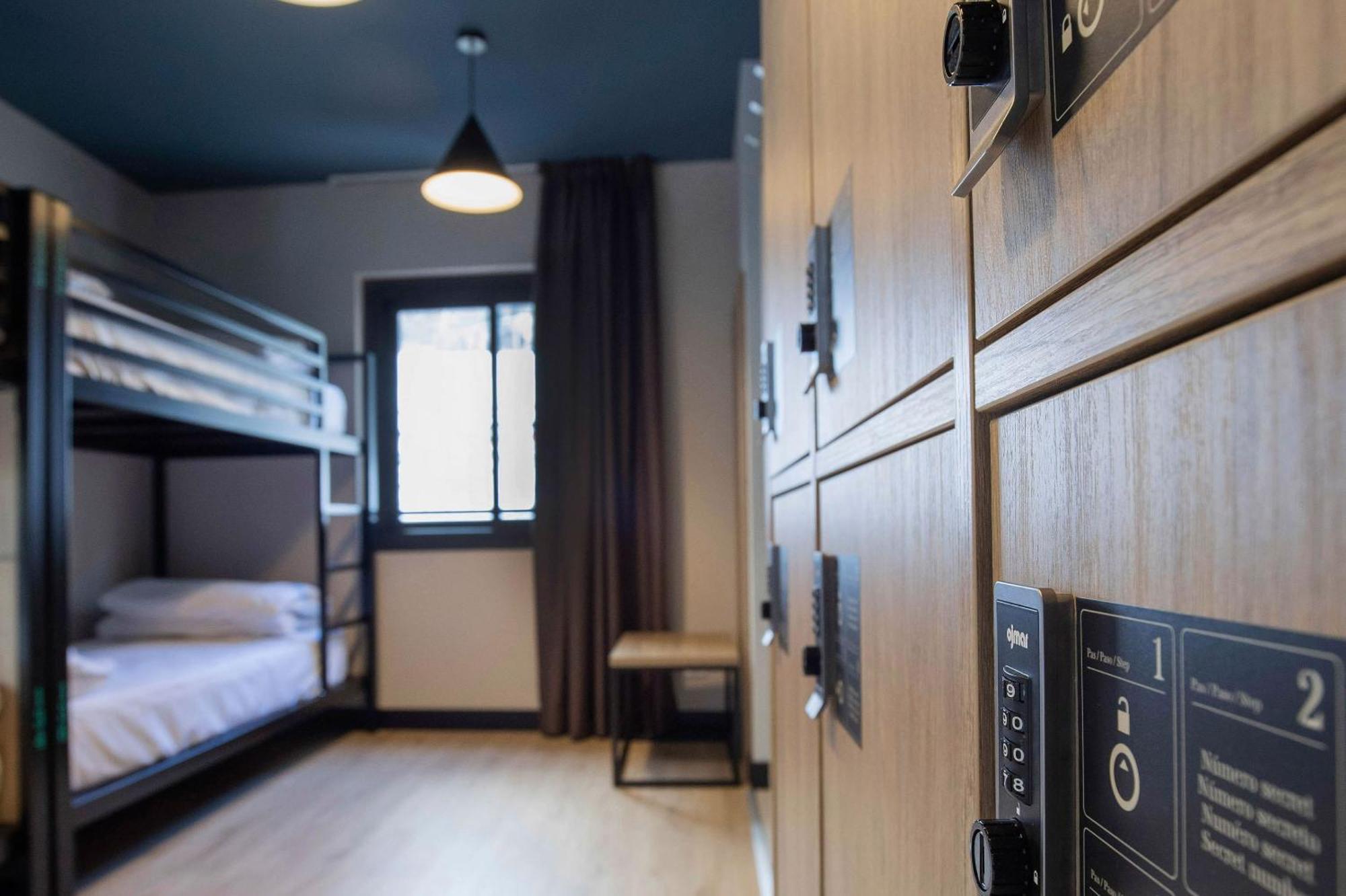 Font Andorra Hostel La Massana Zewnętrze zdjęcie