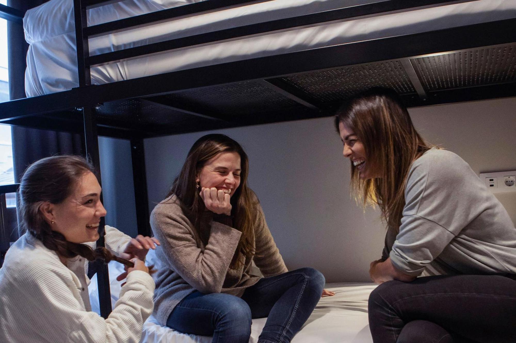 Font Andorra Hostel La Massana Zewnętrze zdjęcie