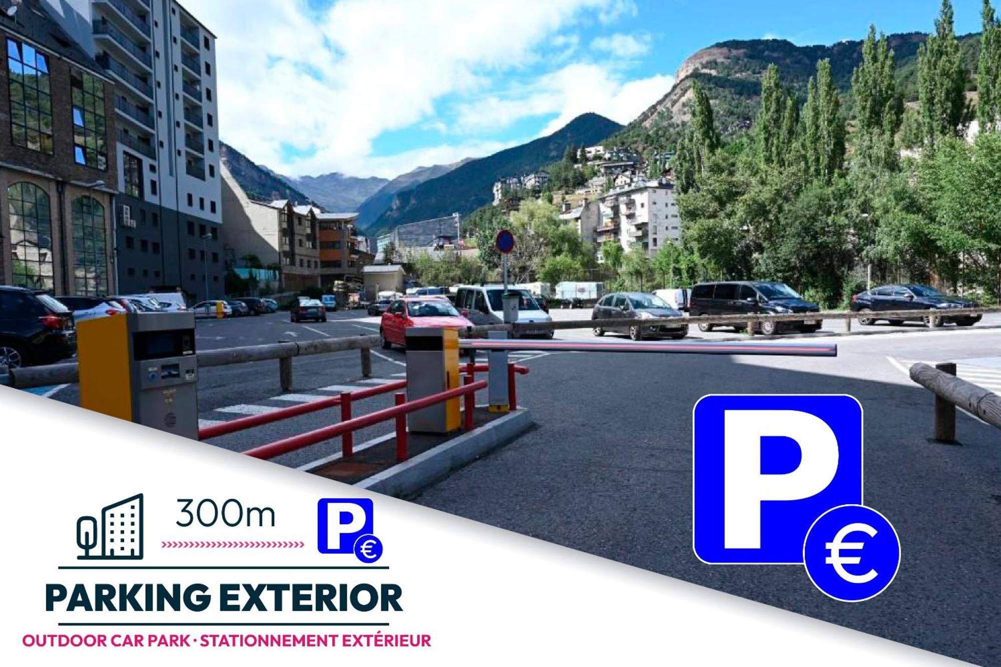 Font Andorra Hostel La Massana Zewnętrze zdjęcie